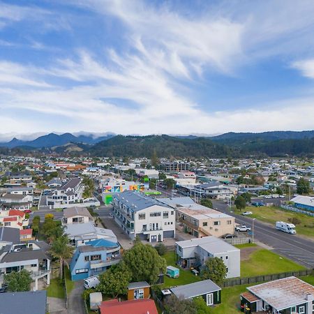 Coast Awhile - Whangamata Holiday Home Εξωτερικό φωτογραφία